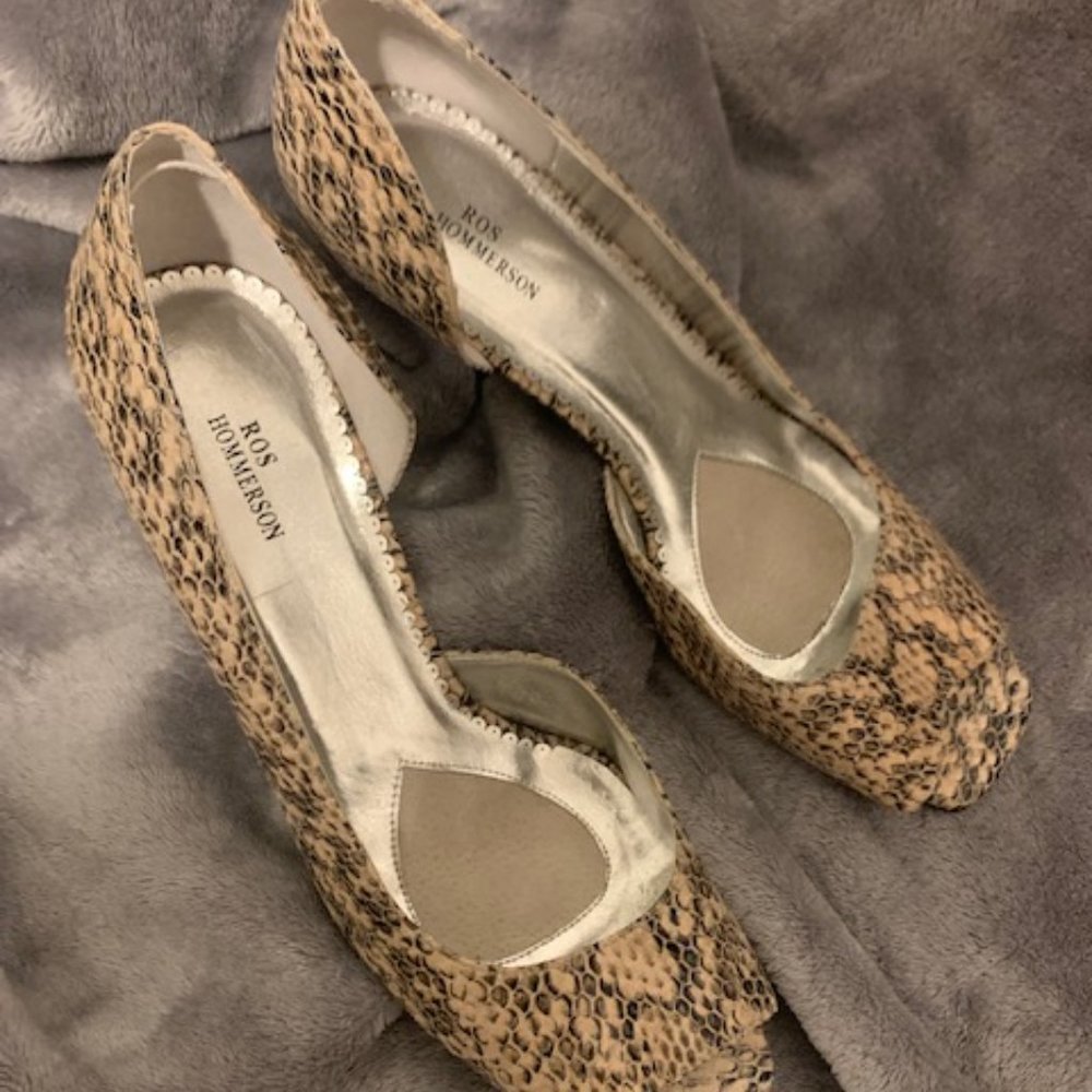 Ros Hommerson open-toe leather shimmering wedge 11C or (11W) - NEW IN Box